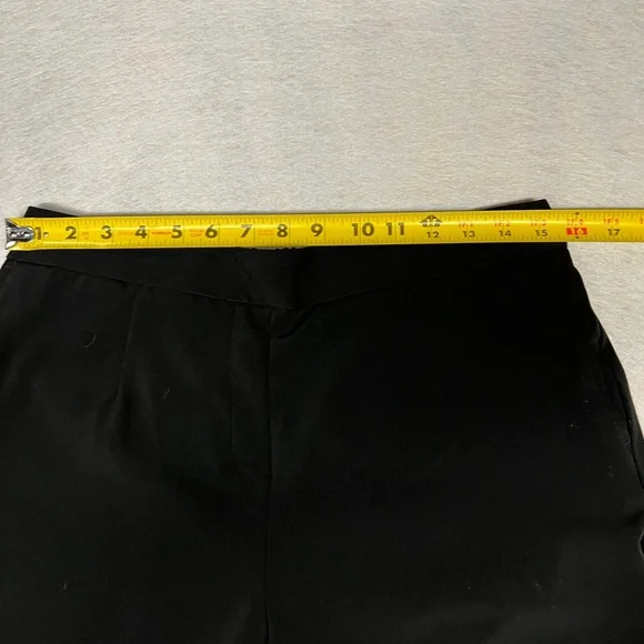 Carolina Belle Montreal Women’s Size 10 Elastic Waist Black Pants - Picture 6 of 7
